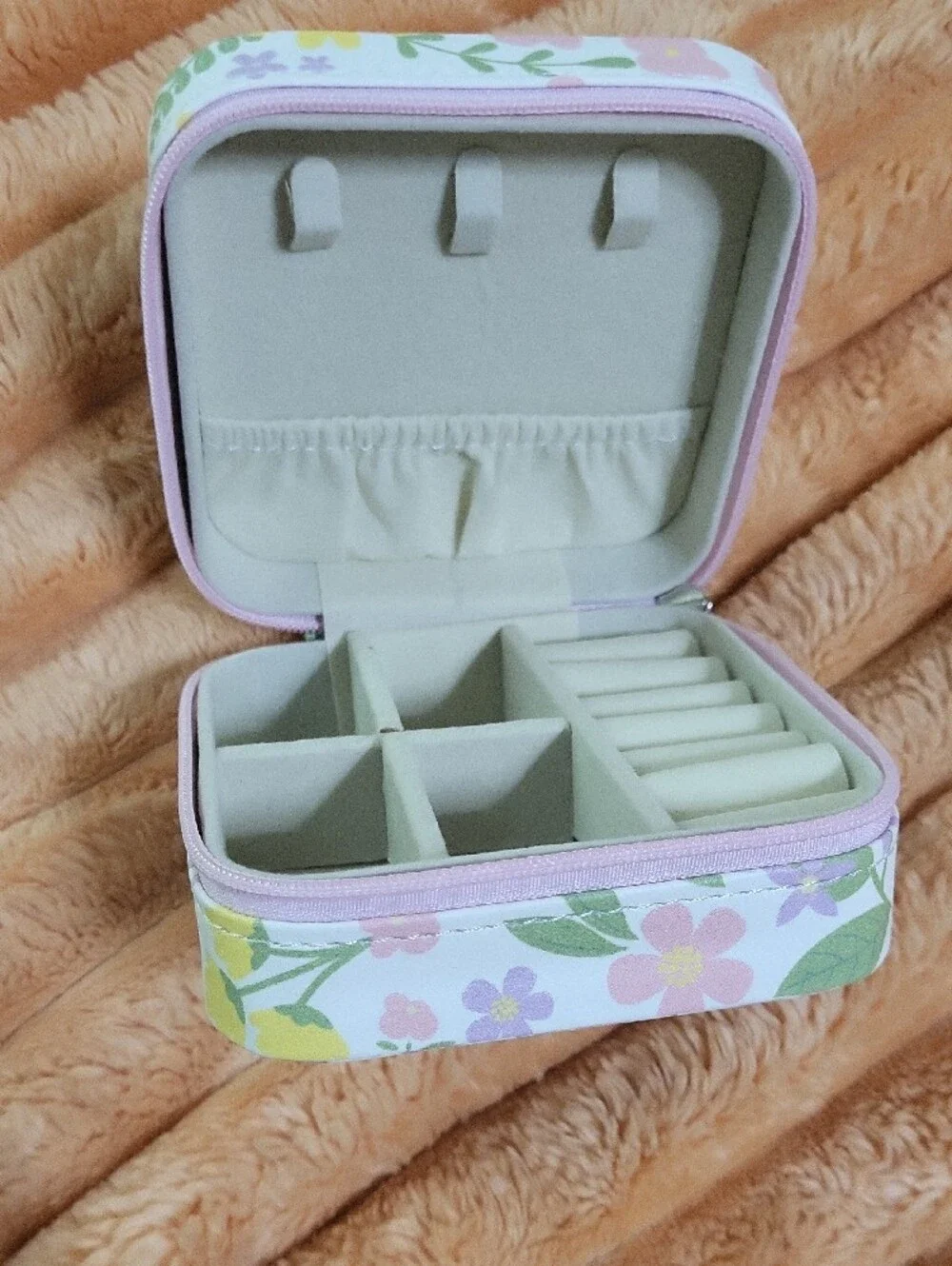 Floral Travel Jewelry Case - White, Yellow, Green, Purple, Pink
